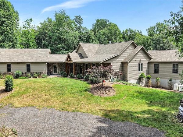 110 FOX ROAD , PALMYRA, PA 17078