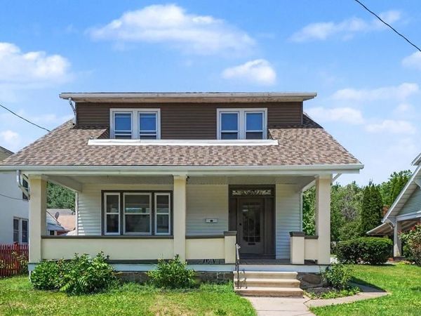 4 MYRTLE AVENUE, READING, PA 19606