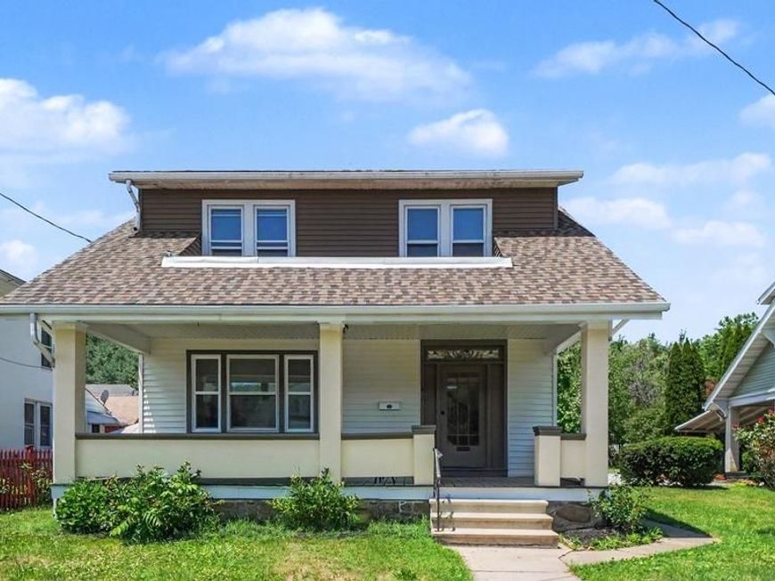 4 Myrtle Avenue, Reading, PA 19606 Main Photo