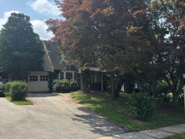317 WALNUT HILL LANE , HAVERTOWN, PA 19083