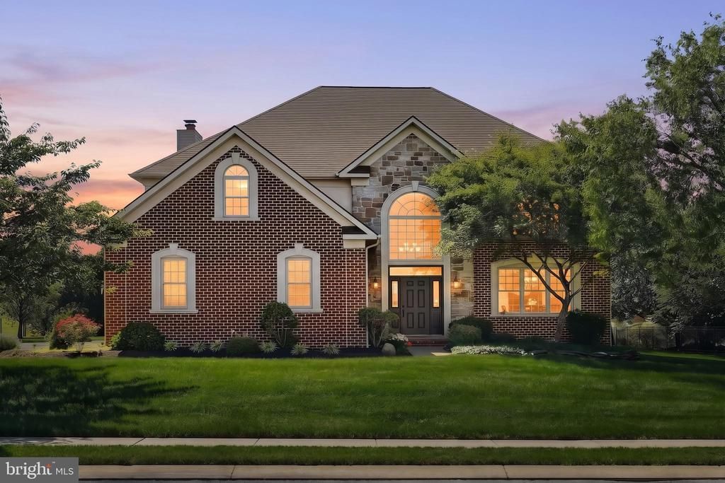 1361 WICKLOW DRIVE, YORK, PA 17404