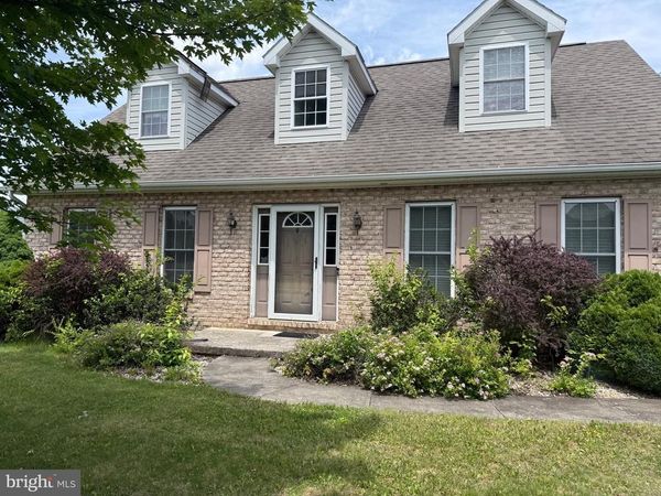 349 CAROLLE STREET, GREENCASTLE, PA 17225