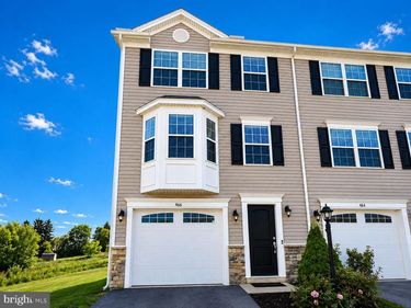 466 STABLEVIEW COURT, DUNCANSVILLE, PA 16635