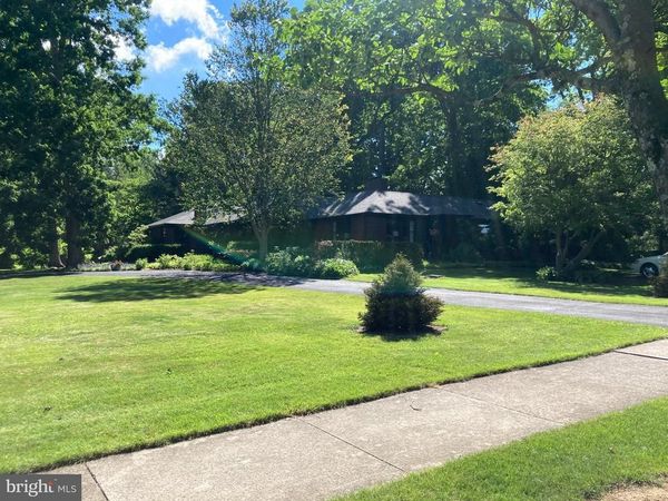 400 NIMITZ AVENUE , STATE COLLEGE, PA 16801