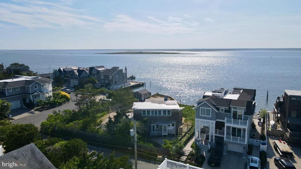 8202 Bay Terrace , Harvey Cedars, NJ 08008 Main Photo