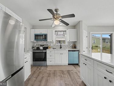 20 HUMMINGBIRD LANE, WHITING, NJ 08759