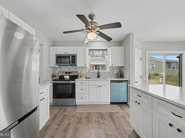 20 HUMMINGBIRD LANE, WHITING, NJ 08759