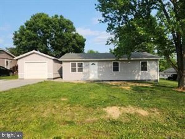 174 LARIAT DRIVE, KEARNEYSVILLE, WV 25430