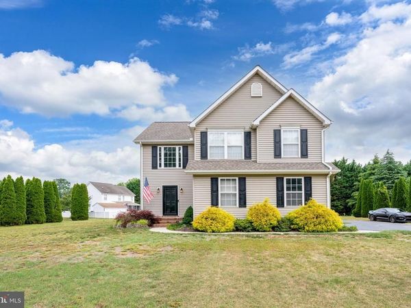 209 FOX GLOVE DRIVE , HARRINGTON, DE 19952