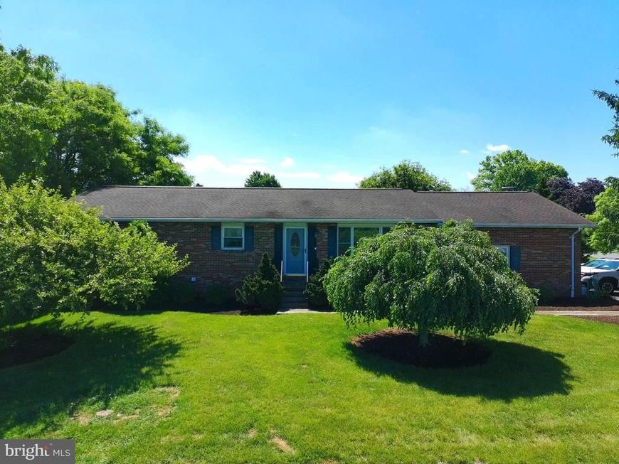 15 Lippizan Drive, Shippensburg, PA 17257 Main Photo