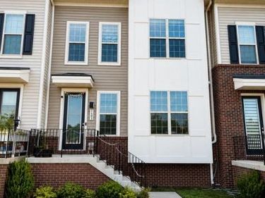 1403 TAWNY THRASHER TERRACE NE , LEESBURG, VA 20176