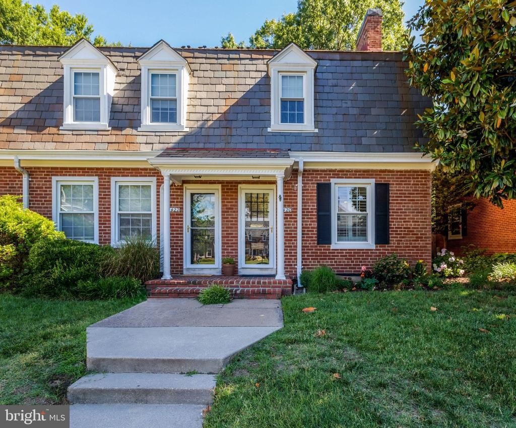3420 S Wakefield Street S, Arlington, VA 22206 Main Photo