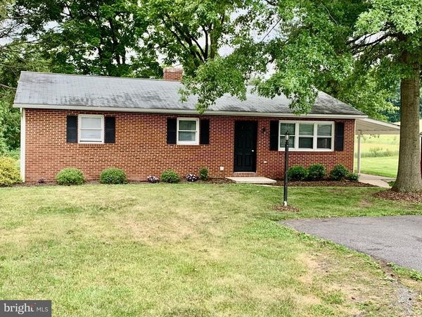 691 ALLEGHENYVILLE ROAD , MOHNTON, PA 19540