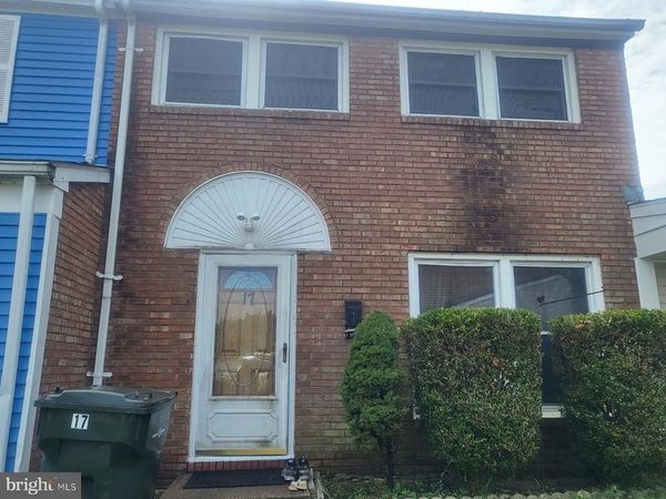 17 ROBERTS PLACE, WILLINGBORO, NJ 08046