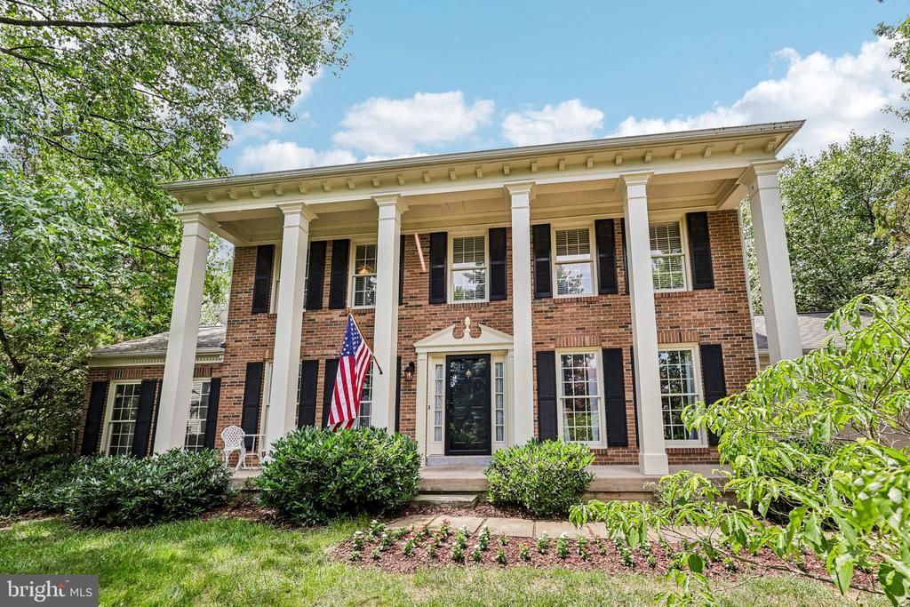 21341 Thimbleweed Court, Ashburn, VA 20147 Main Photo