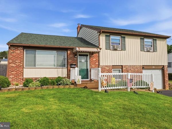 361 VALLEY ROAD , WARMINSTER, PA 18974