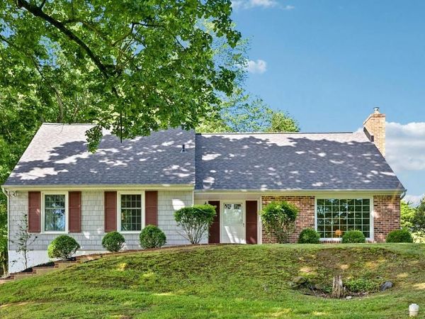 36 DOGWOOD LANE, GLEN MILLS, PA 19342