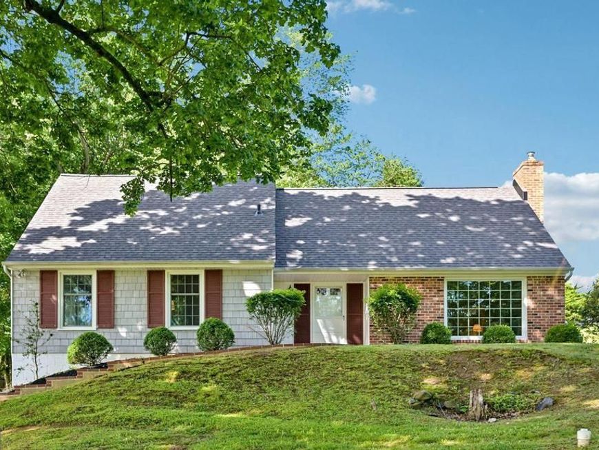 36 Dogwood Lane, Glen Mills, PA 19342 Main Photo