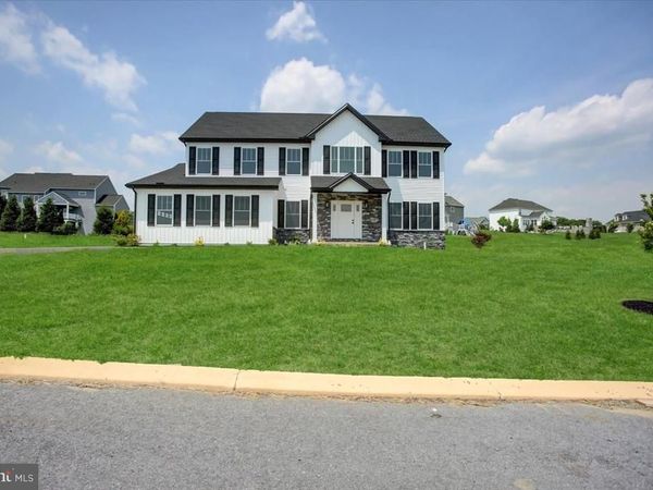 6 SUEBECCA DRIVE , CARLISLE, PA 17013