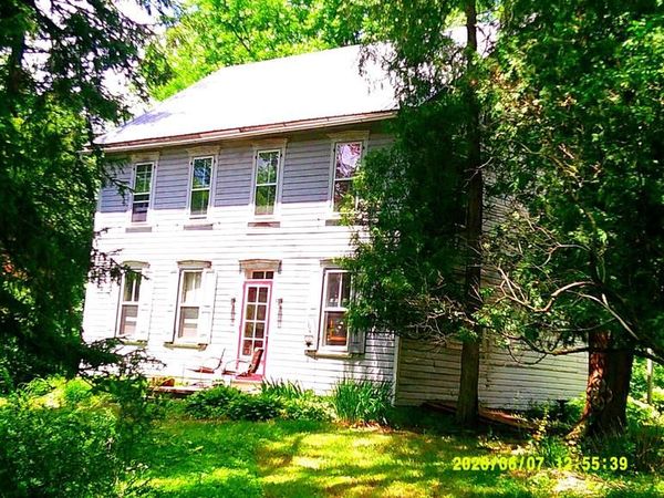9825 OLD 22 , BREINIGSVILLE, PA 18031