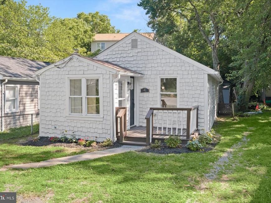 4 Wendover Road, Glen Burnie, MD 21060 Main Photo