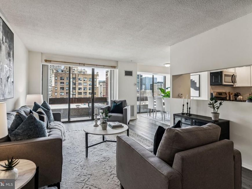 1326 42 Spruce Street, Unit 1503, Philadelphia, PA 19107 Main Photo