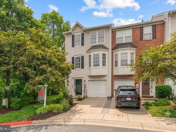 7710 ENGLISH OAK CIRCLE, Unit 13, ELKRIDGE, MD 21075