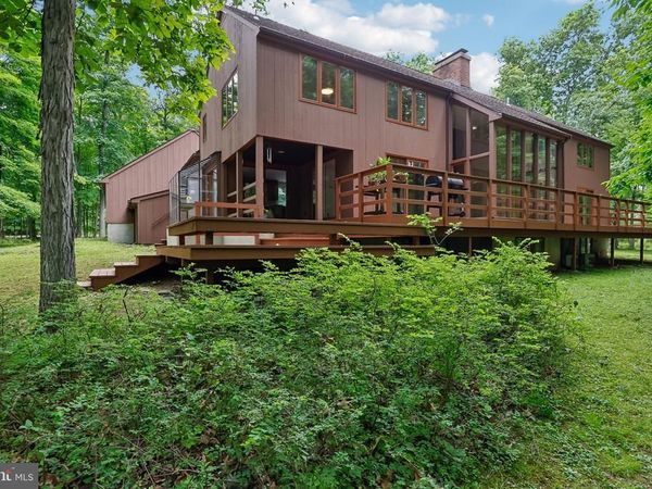 42 PIN OAK ROAD, SKILLMAN, NJ 08558