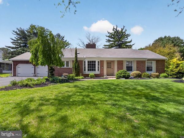 1148 CLEARWOOD DRIVE , ALLENTOWN, PA 18103