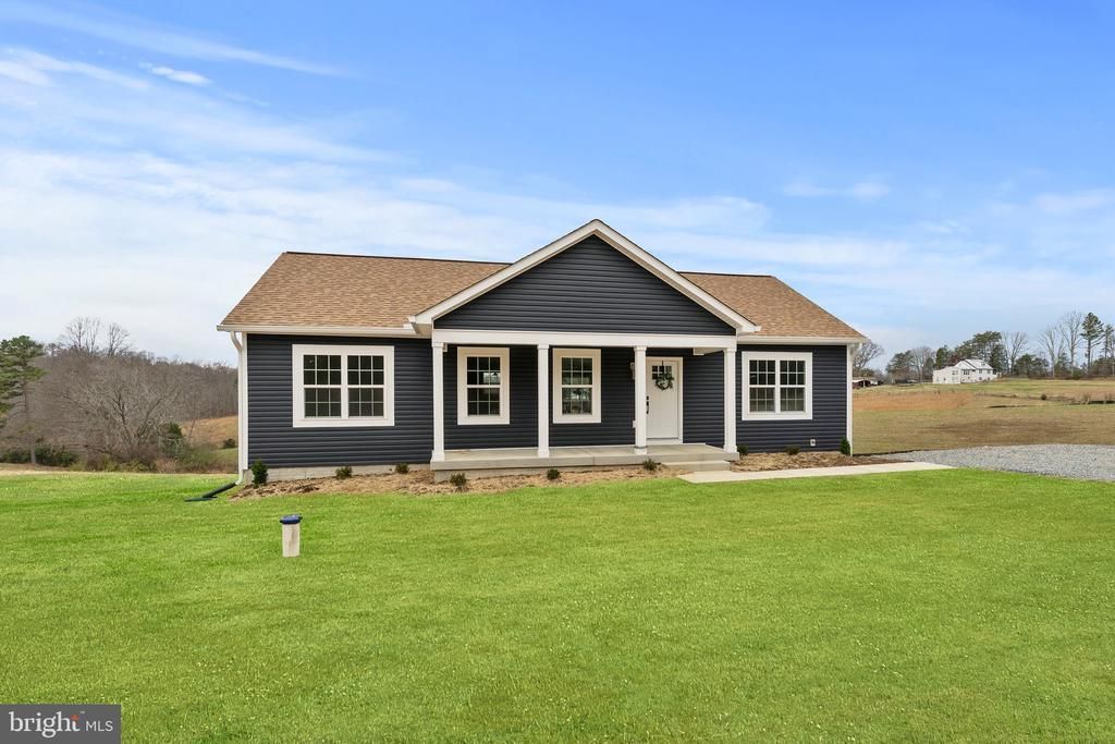 12817 Plantation Drive , Spotsylvania, VA 22551 Main Photo
