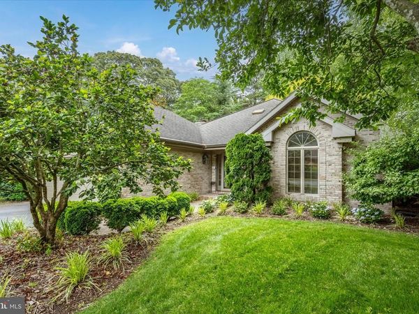 611 N PARK DRIVE , SALISBURY, MD 21804