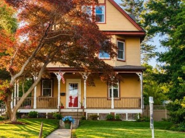 814 N PENNSYLVANIA AVENUE, YARDLEY, PA 19067