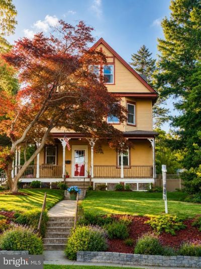 814 N PENNSYLVANIA AVENUE, YARDLEY, PA 19067