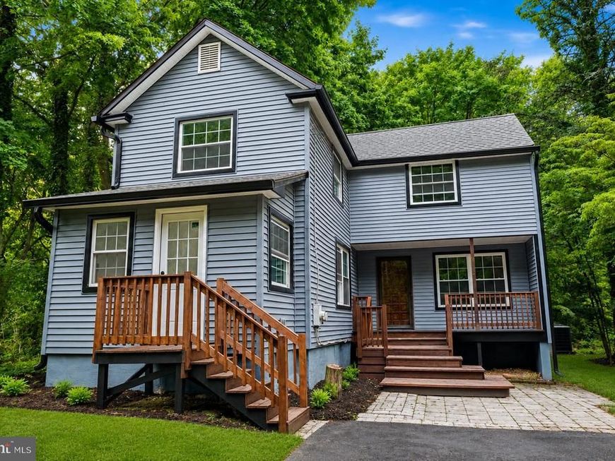 227 W Ferry Road, Yardley, PA 19067 Main Photo