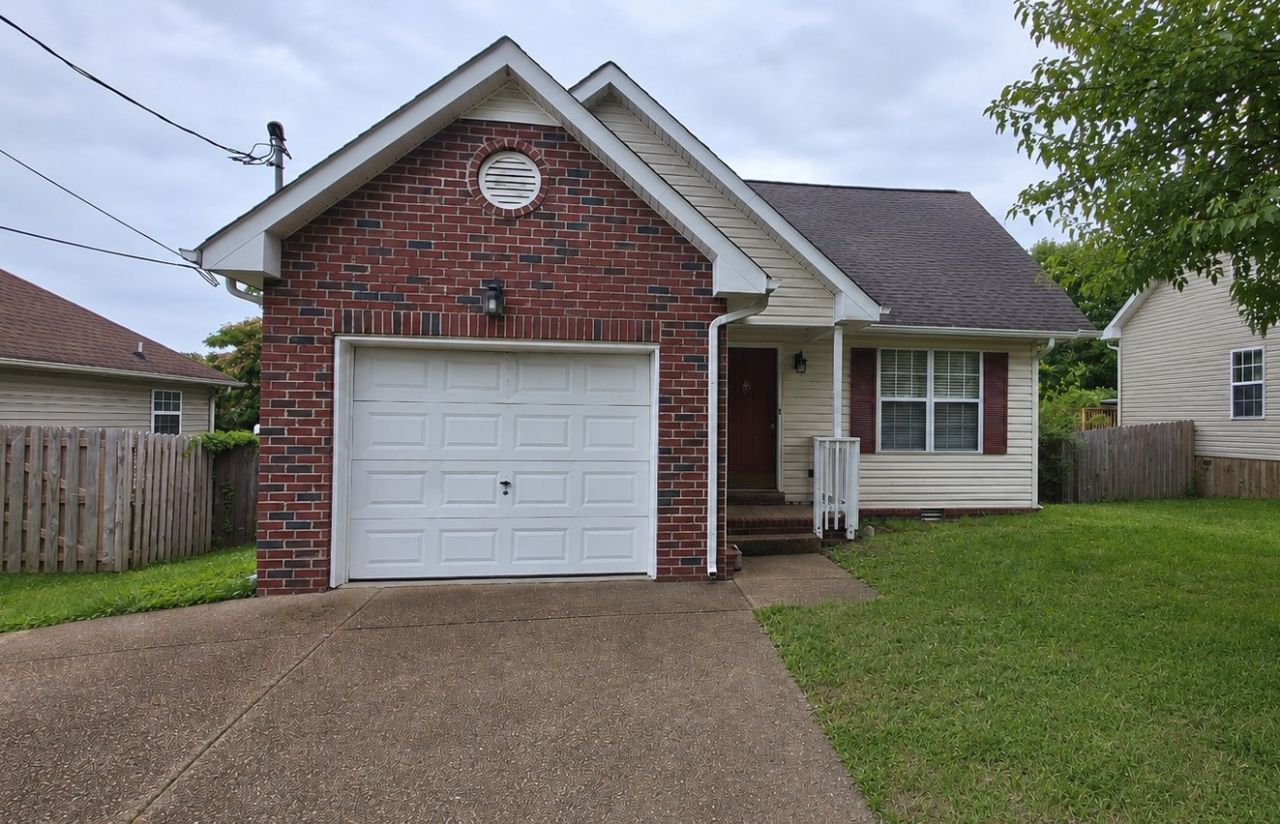 705 Vanguard Pl, Antioch, TN 37013 Main Photo