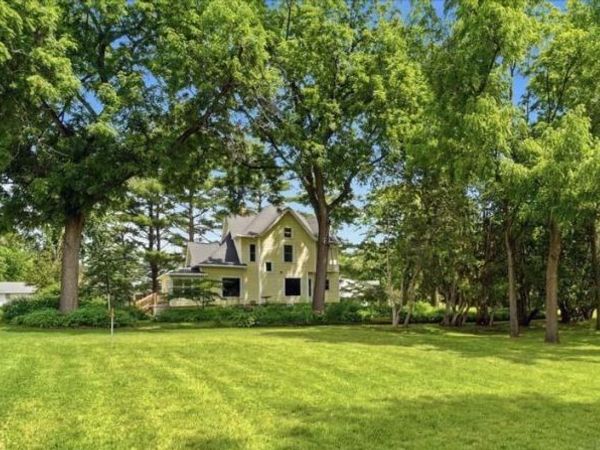 221 Forrest Avenue, Denver, IA 50622