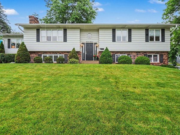 1400 4th Street S, South Saint Paul, MN 55075