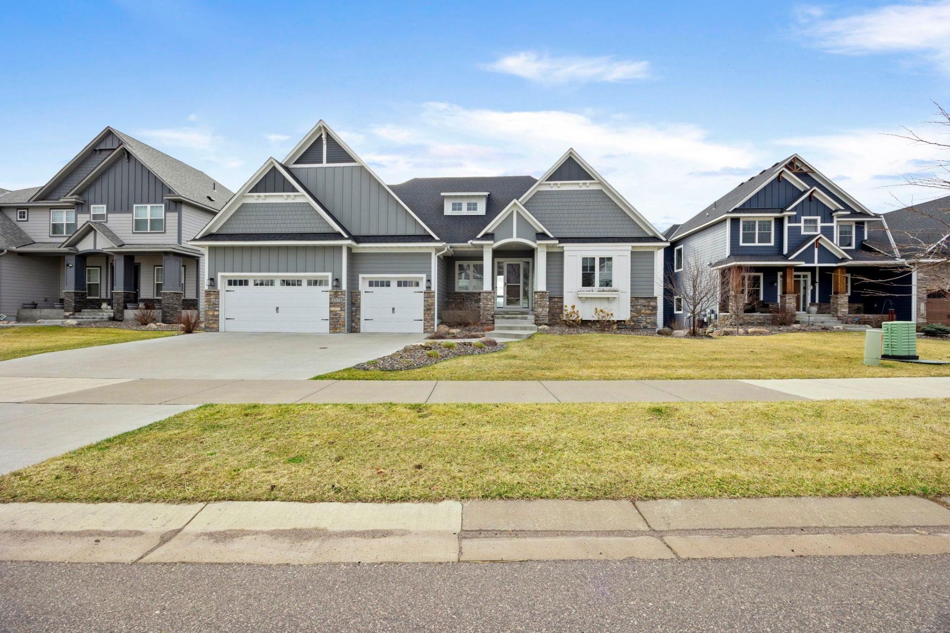 13175 Coral Sea Ct NE, Blaine, MN 55449