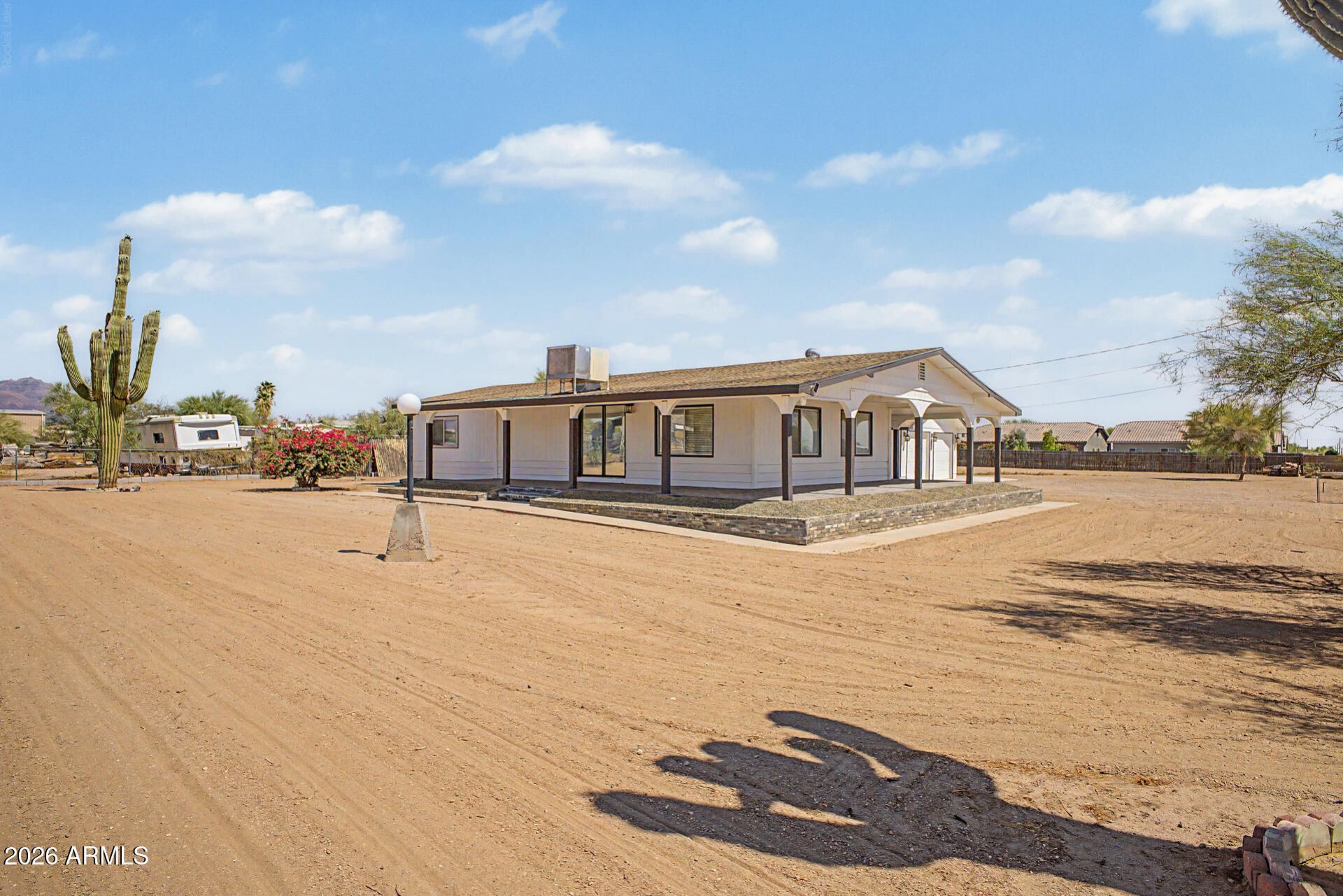 1641 N Plaza Drive, Apache Junction, AZ 85120 Main Photo
