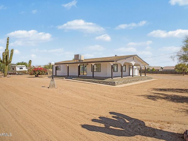 1641 N PLAZA Drive, Apache Junction, AZ 85120