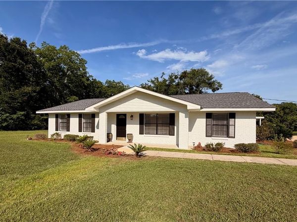 1675 Dawes Road, Mobile, AL 36695