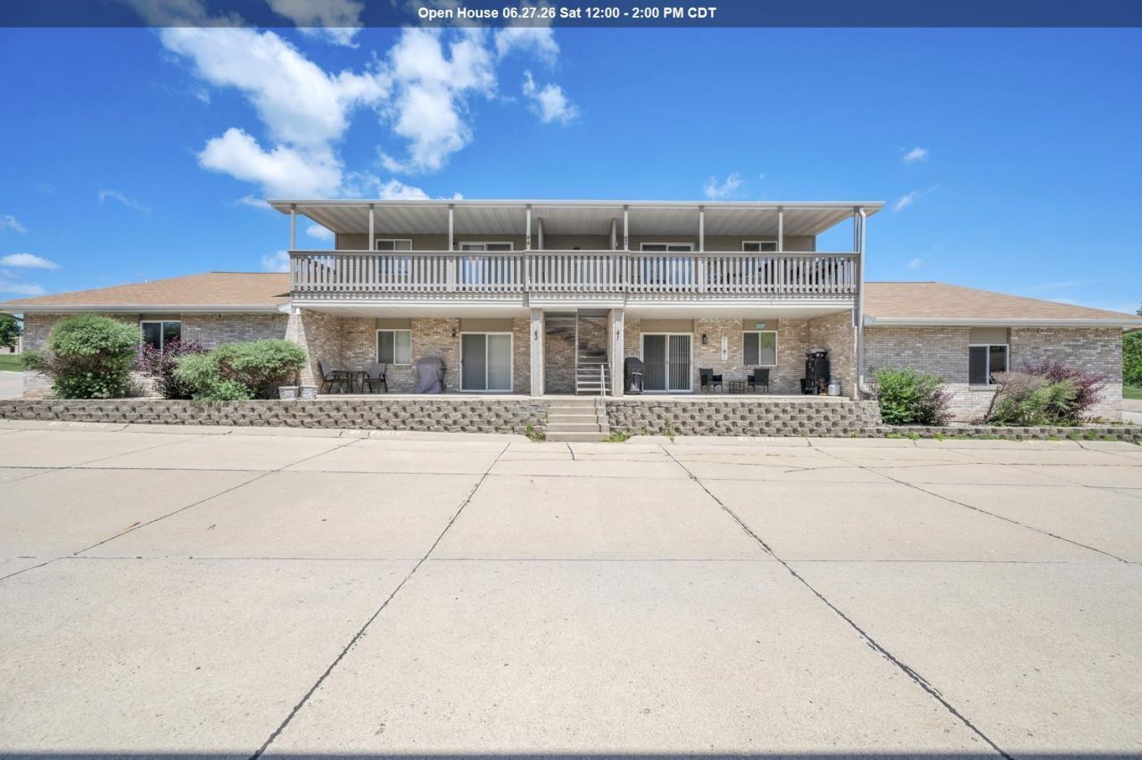 1652 Exchange Street Okoboji, IA 51355