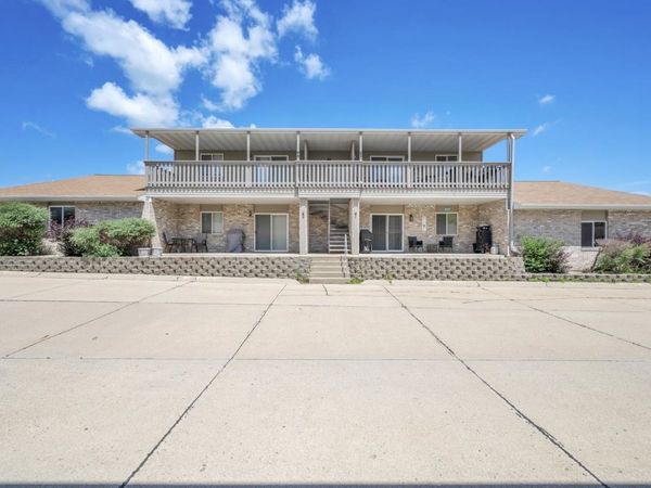 1652 Exchange Street, Unit 44, Okoboji, IA 51355