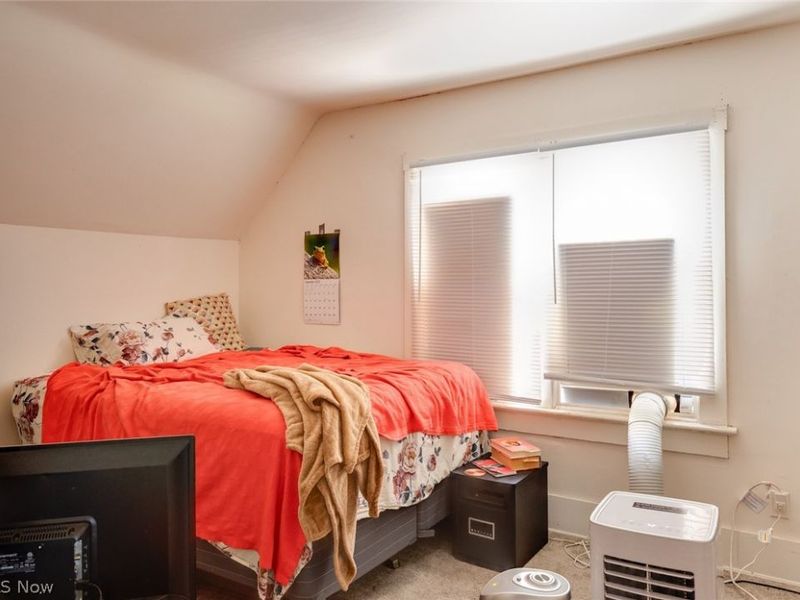 717 Fern Street, Akron, OH 44307 Photo 8