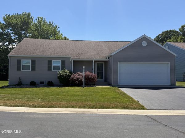 1367 Countryside Drive , Findlay, OH 45840