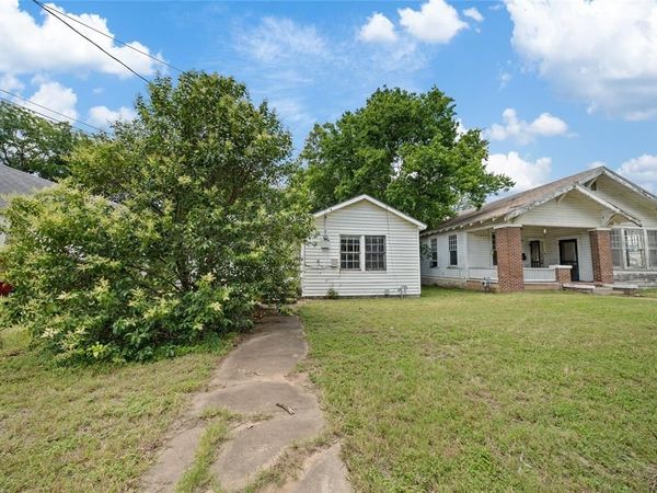 2221 Ross Avenue , Waco, TX 76706