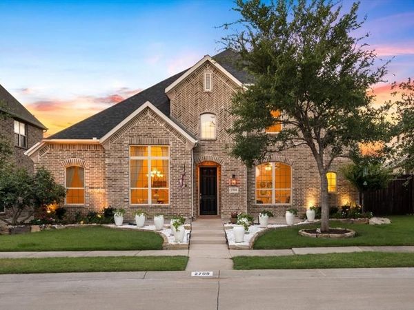 2709 Damsel Bella Boulevard, Lewisville, TX 75056
