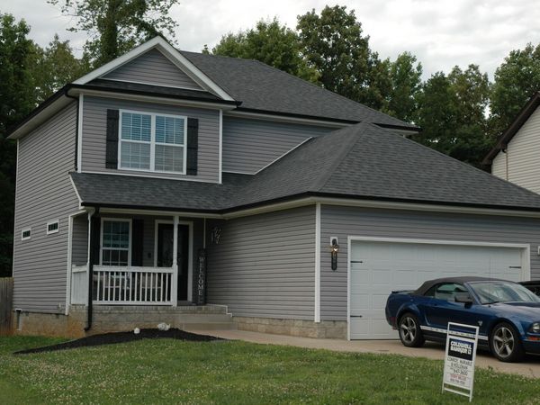 550 Medallion Cir, Clarksville, TN 37042