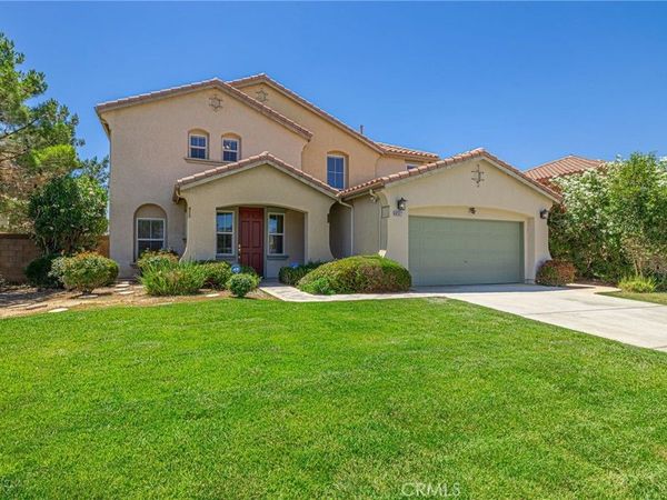 42327 42nd Street W, Quartz Hill, CA 93536