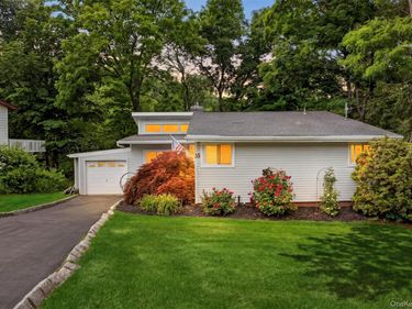 35 Wheeler Drive , Cortlandt Manor, NY 10567